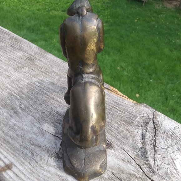 Very solid heavy metal bookend End of Trail horse and rider - Picture 12 of 14
